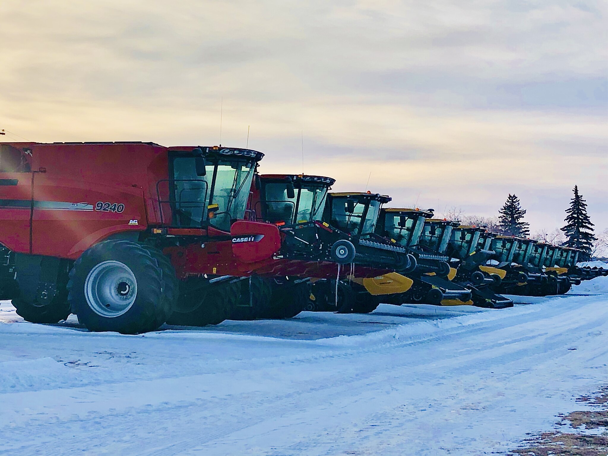 GREAT SELECTION OF USED COMBINES