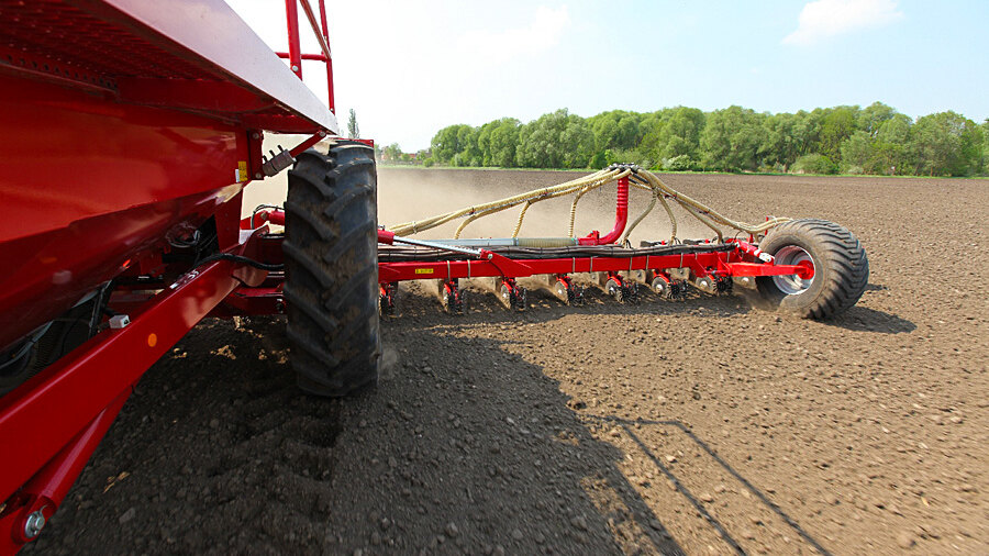 Future of Seeding is Here with Horsch Maestro SW Planter | Ag Authority ...